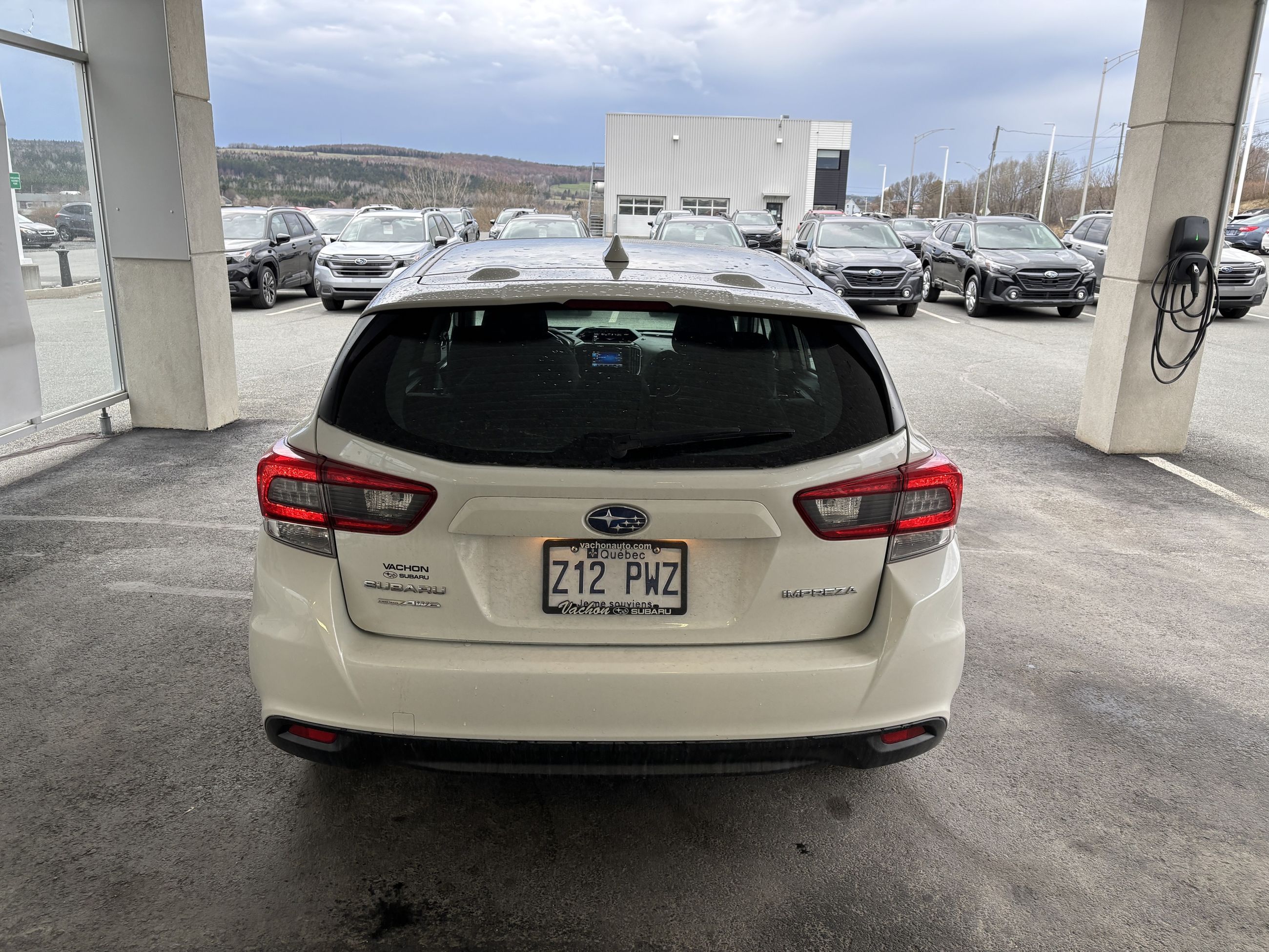 2021 Subaru Impreza Touring 5-door CVT w-EyeSight