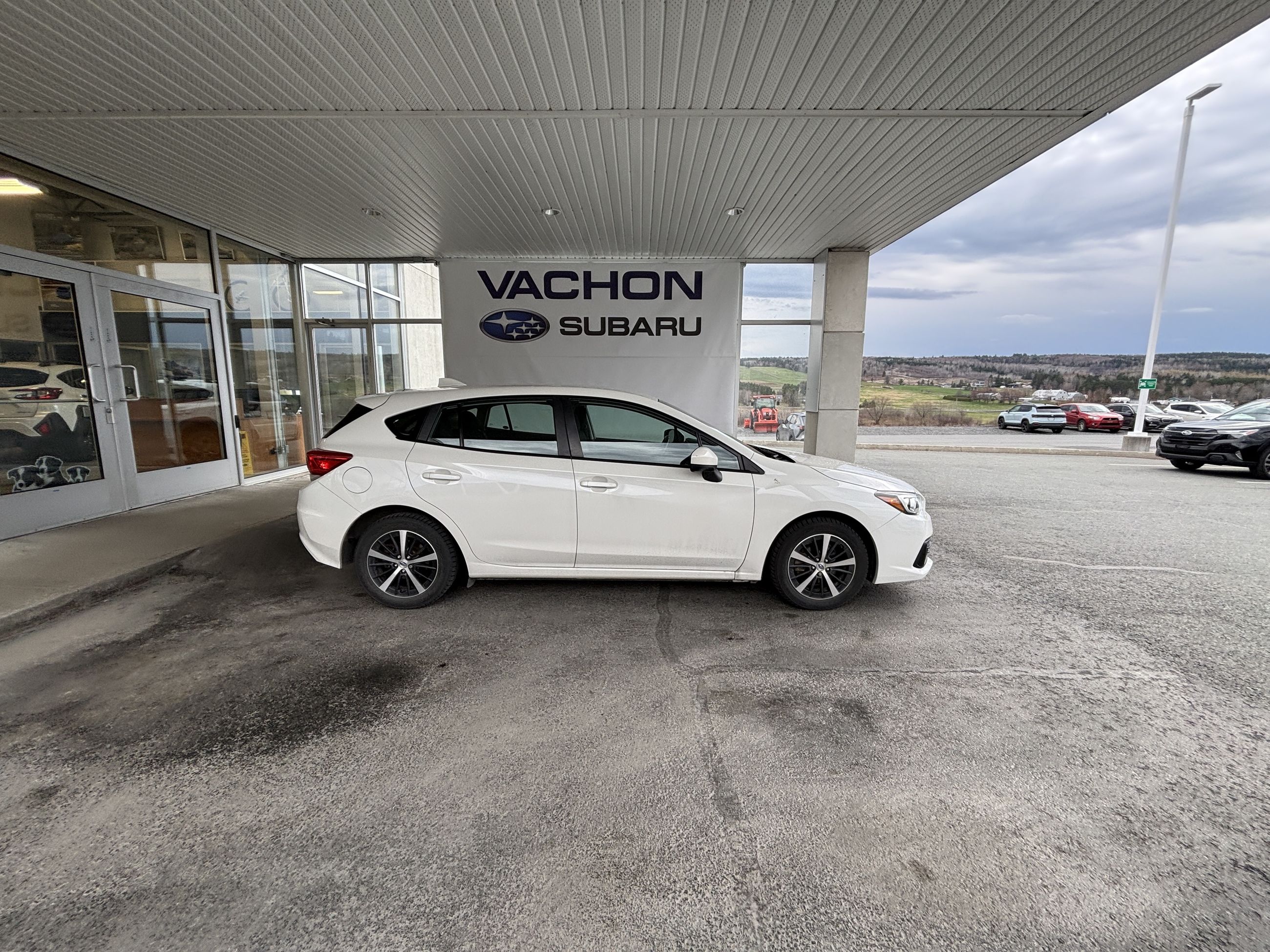 2021 Subaru Impreza Touring 5-door CVT w-EyeSight