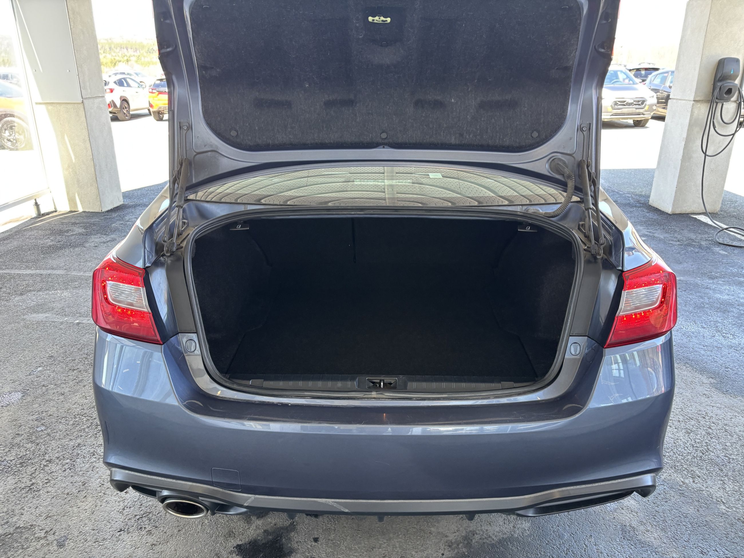 2018 Subaru Legacy 2.5i Touring CVT