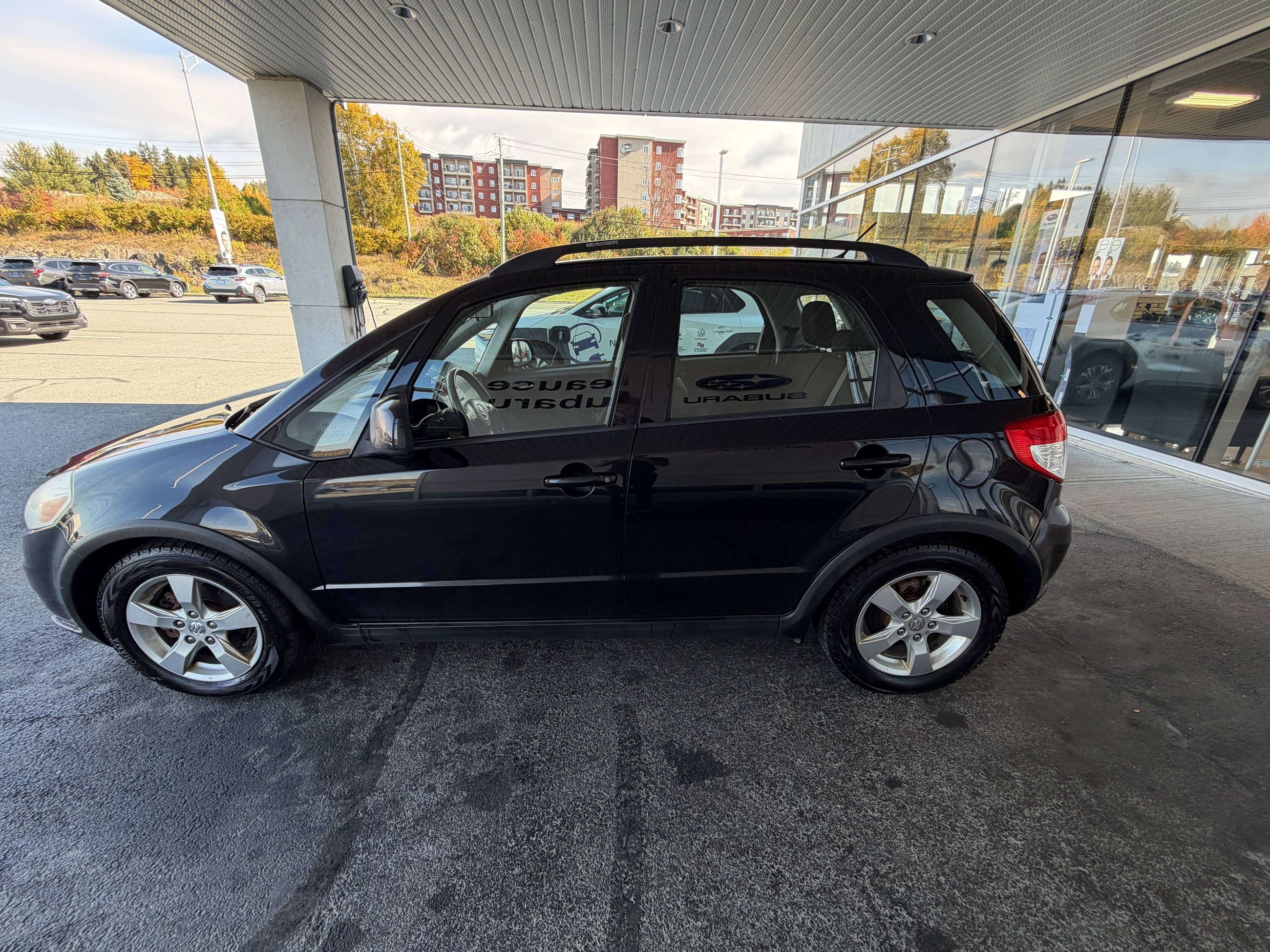 Photo 2011 Suzuki SX4 JX #6