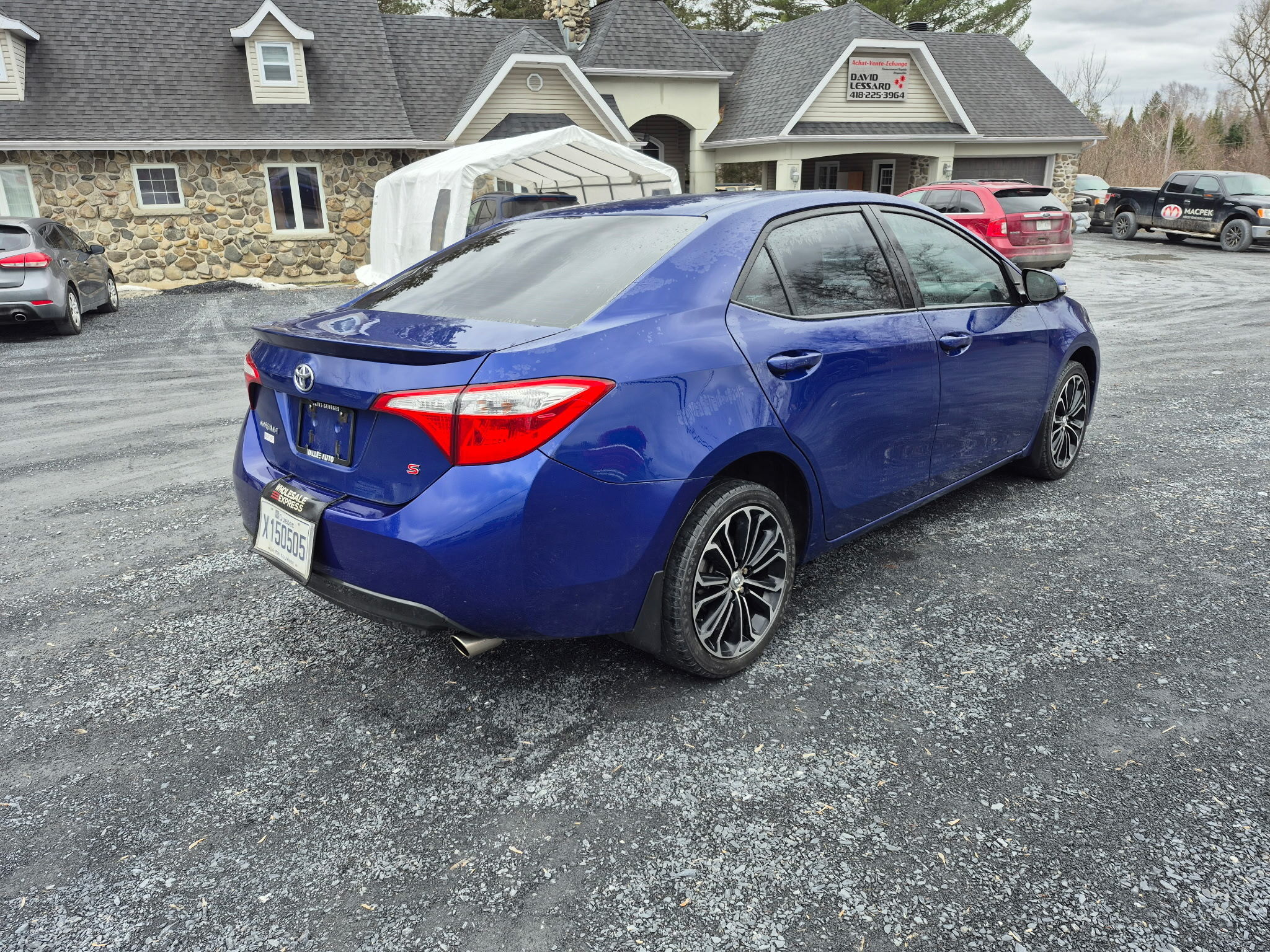 2015 Toyota Corolla 4dr Sdn CVT S