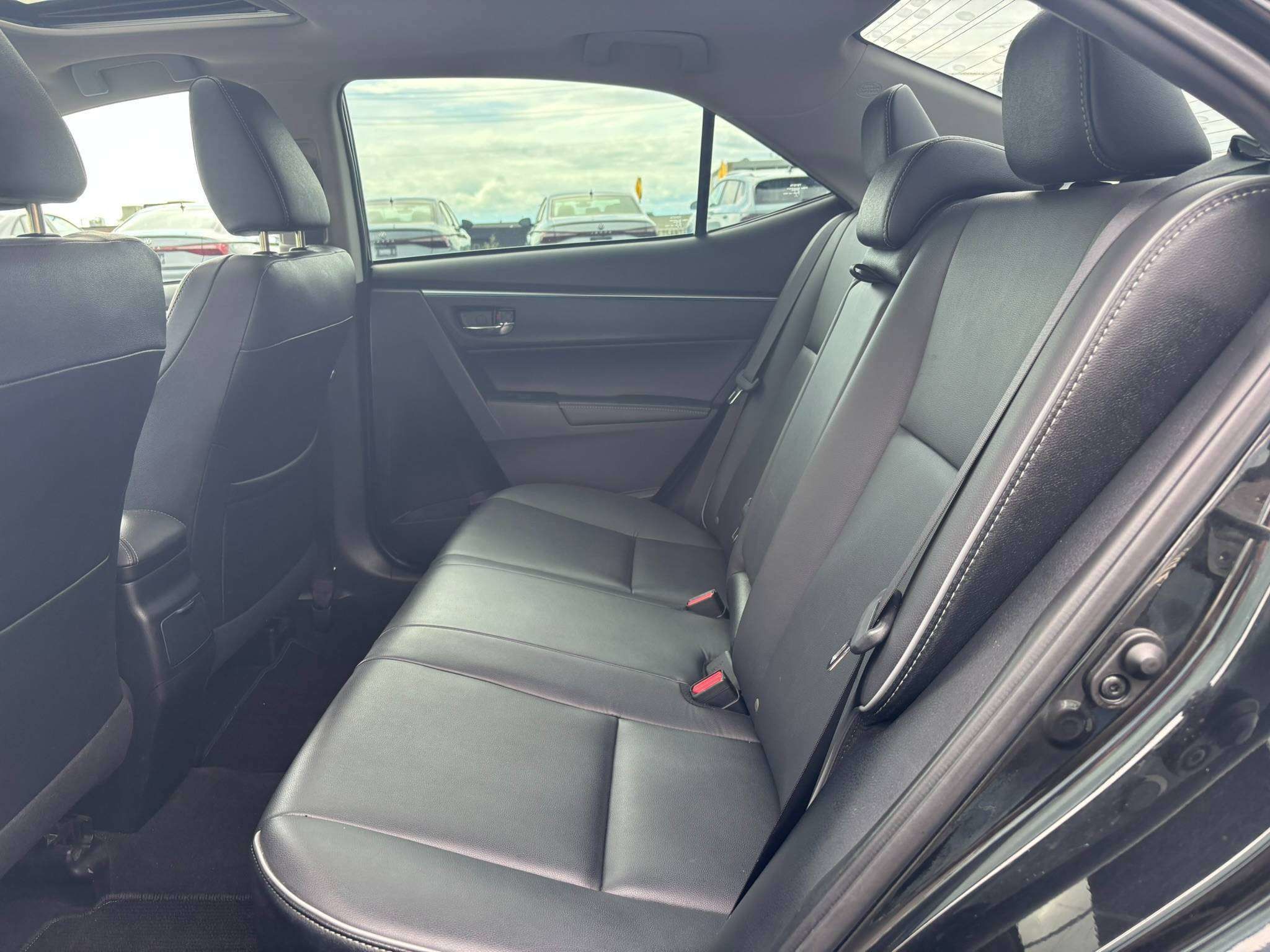 Photo 2015 Toyota Corolla S #7