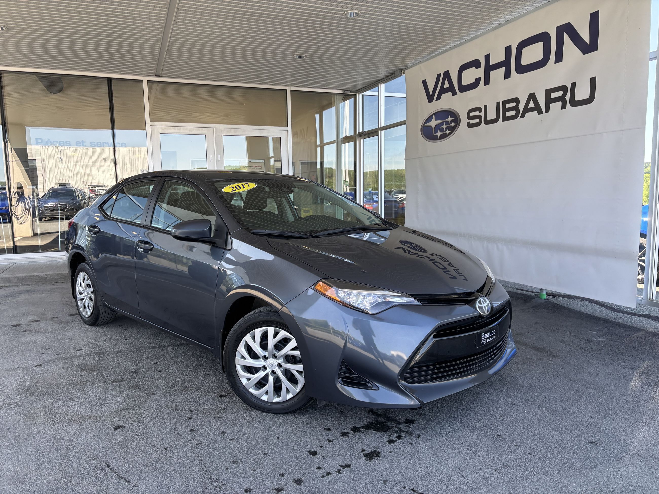 Toyota Corolla 4dr Sdn CVT LE 2017