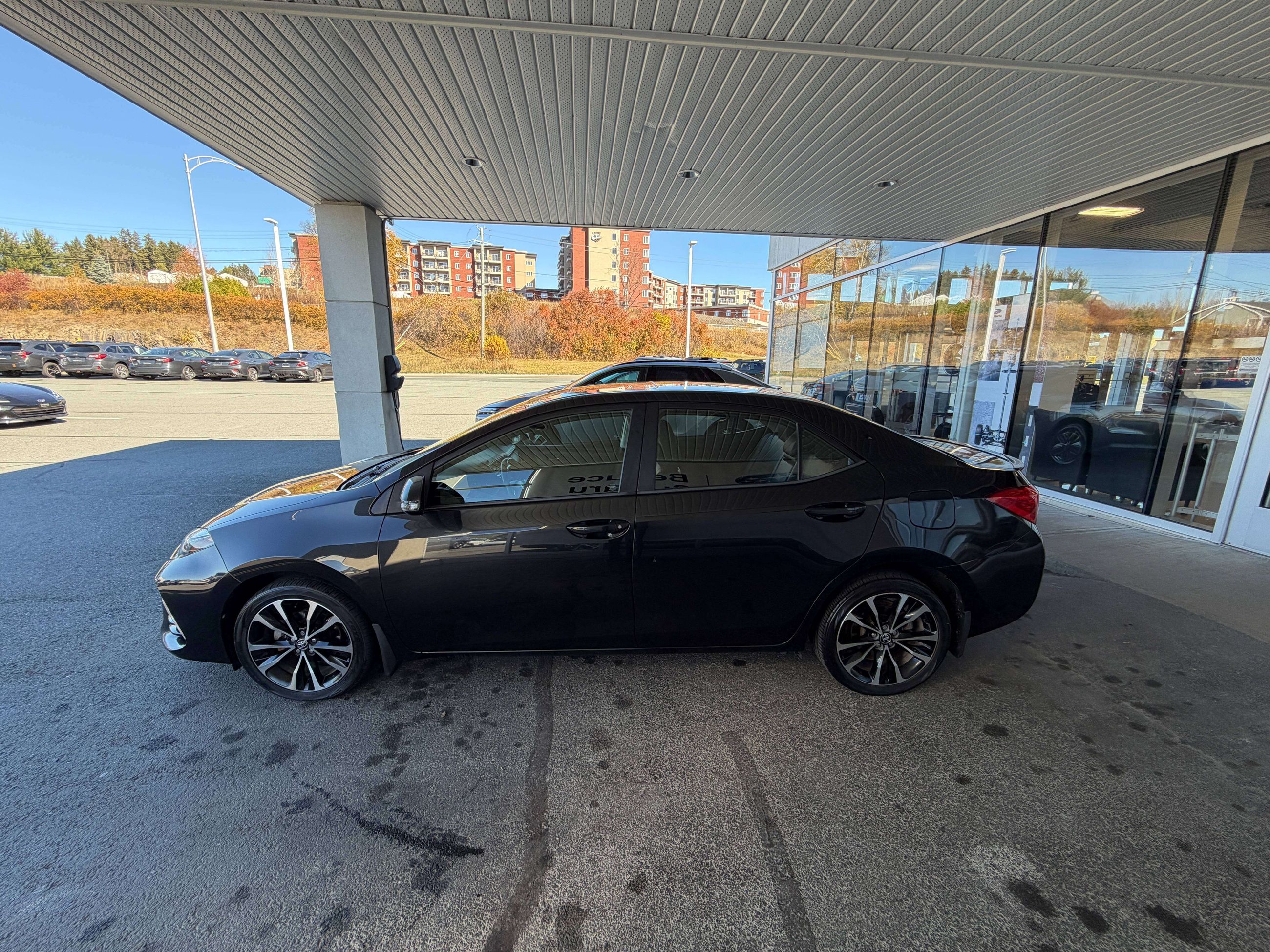 Photo Toyota Corolla CE 2017 #6