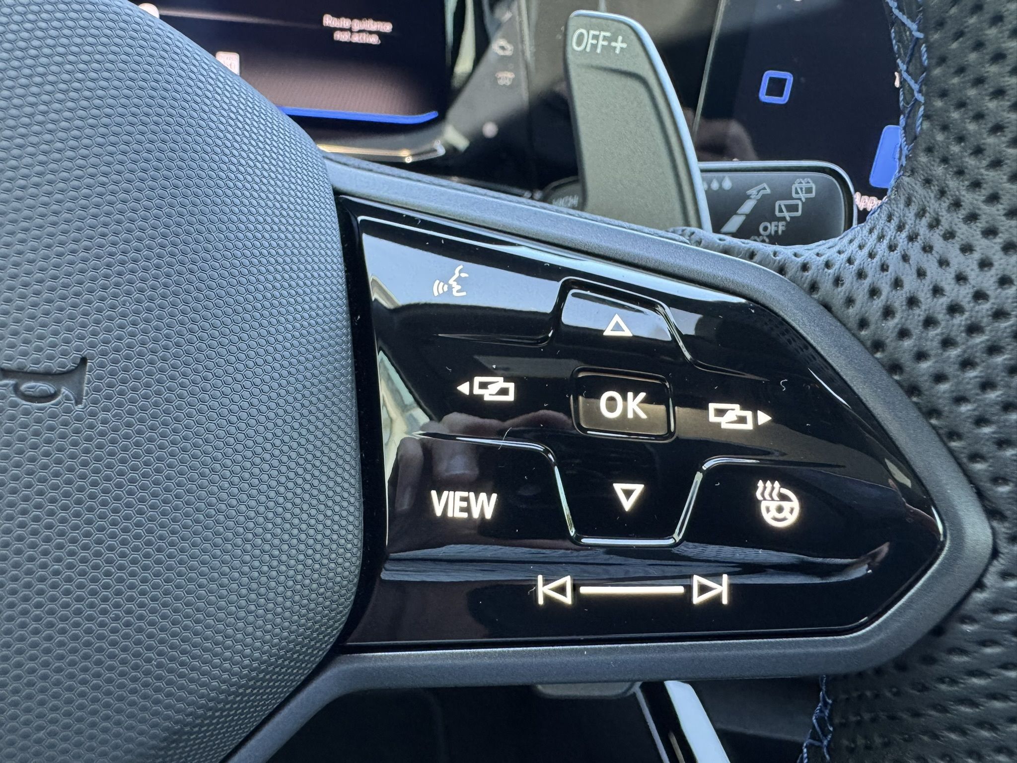 Volkswagen Golf R Base Ensemble fibre de carbonne/Toit panora DSG 2024
