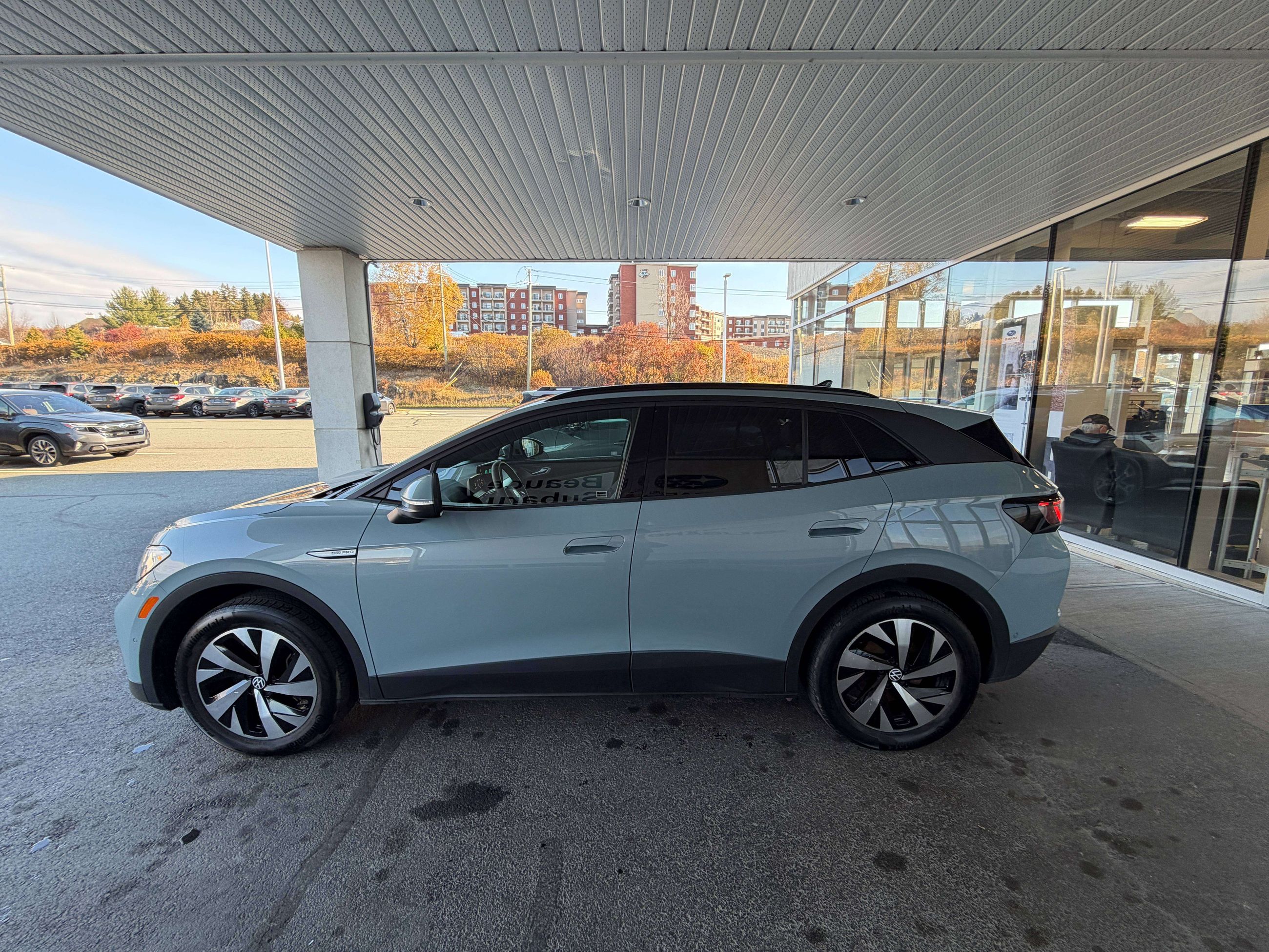 Photo Volkswagen ID.4 ÉLECTRIQUE 2023 #6