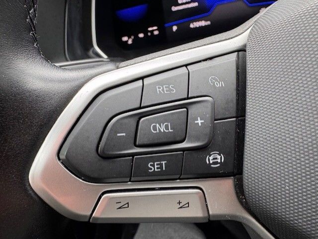 2022 Volkswagen Jetta Trendline Auto
