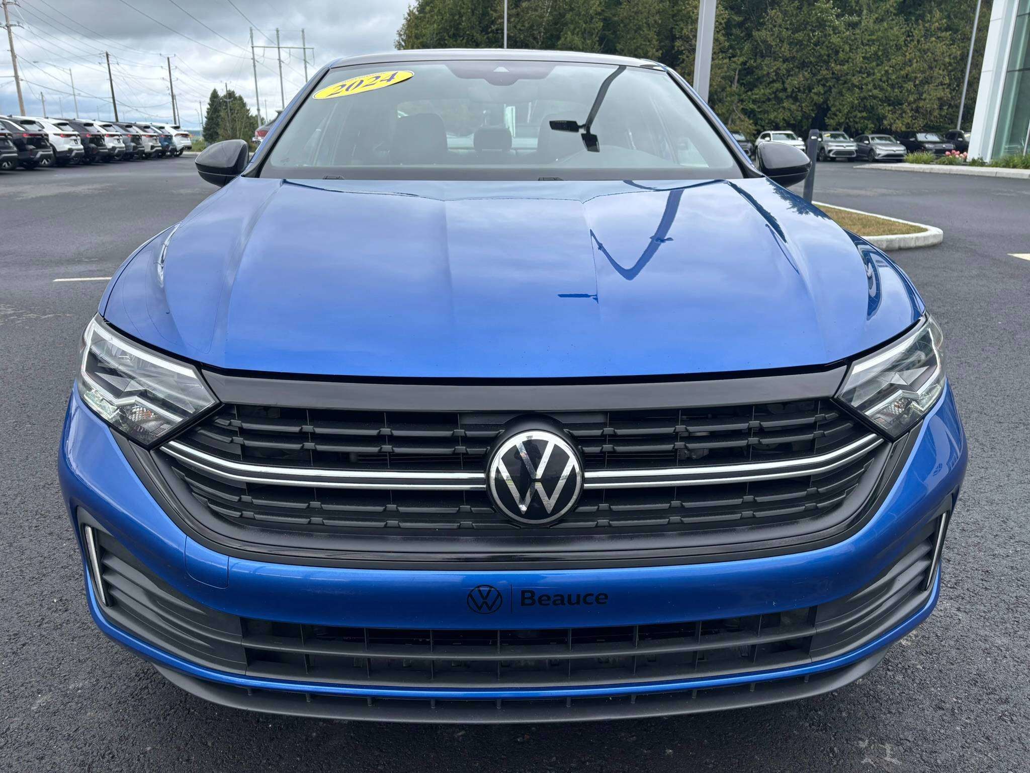 Photo 2024 Volkswagen Jetta Comfortline Groupe Sport #3