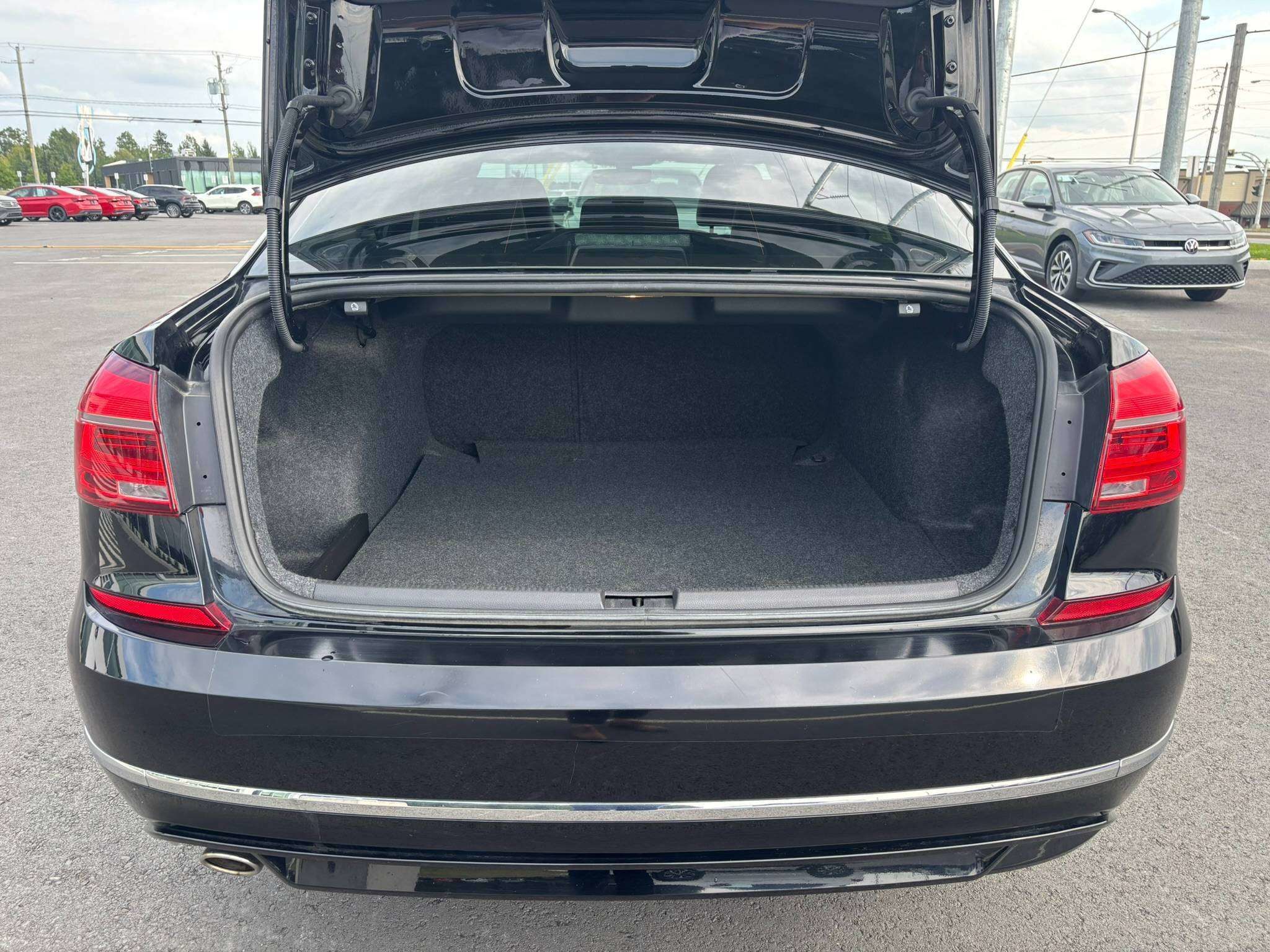 Photo 2016 Volkswagen Passat Comfortline #6