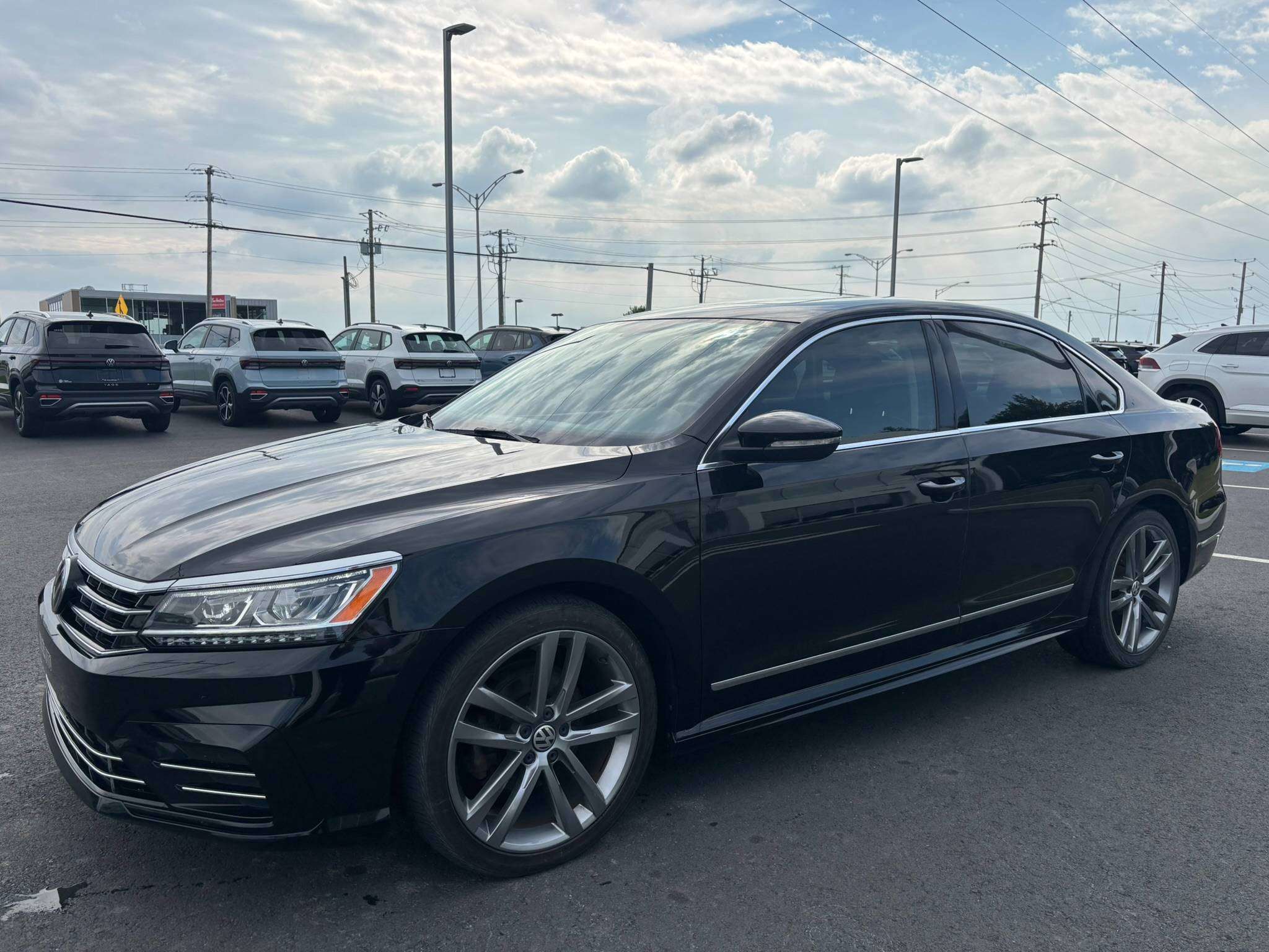 Photo 2016 Volkswagen Passat Comfortline #3