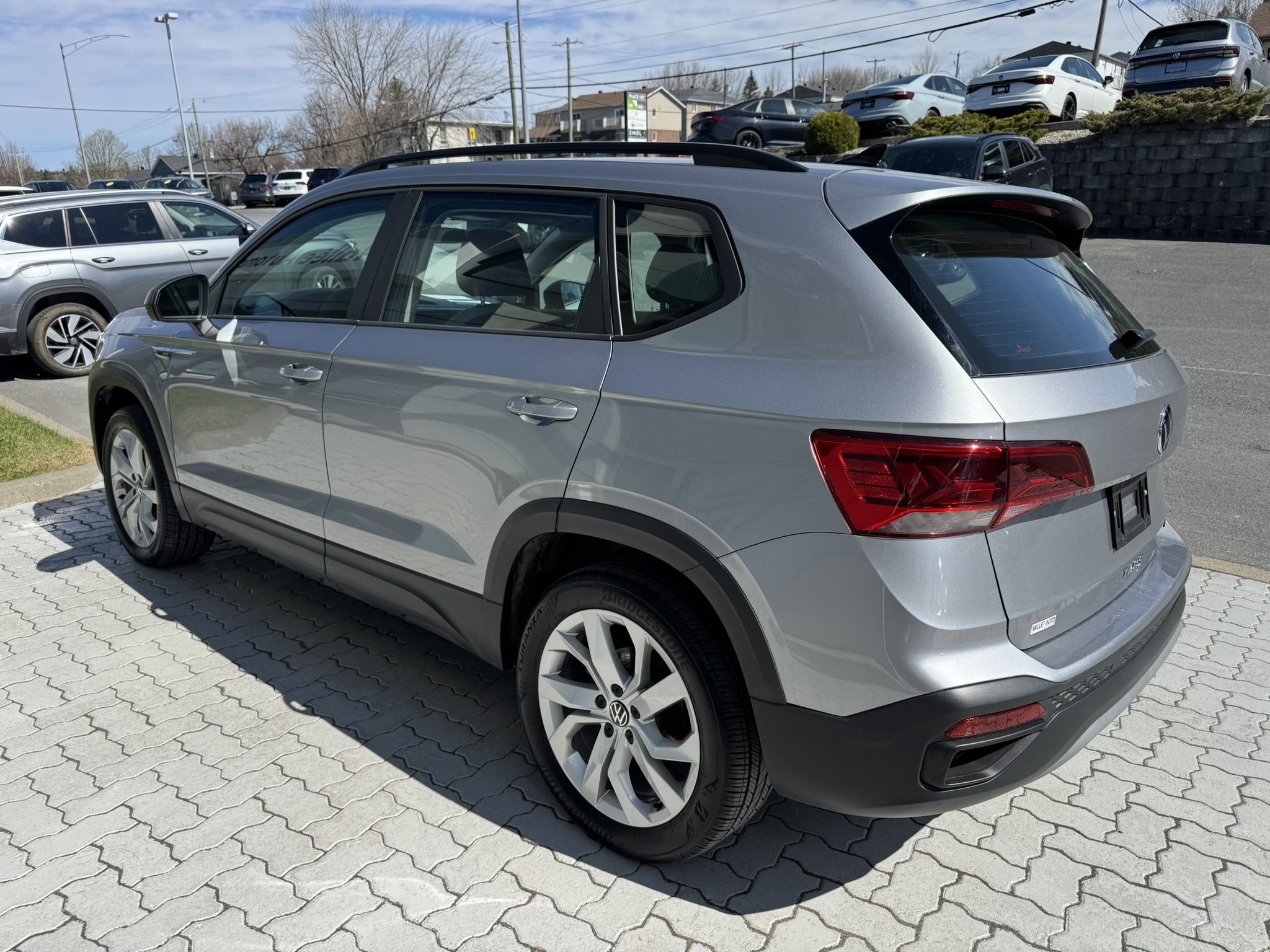 2023 Volkswagen Taos Trendline 4MOTION
