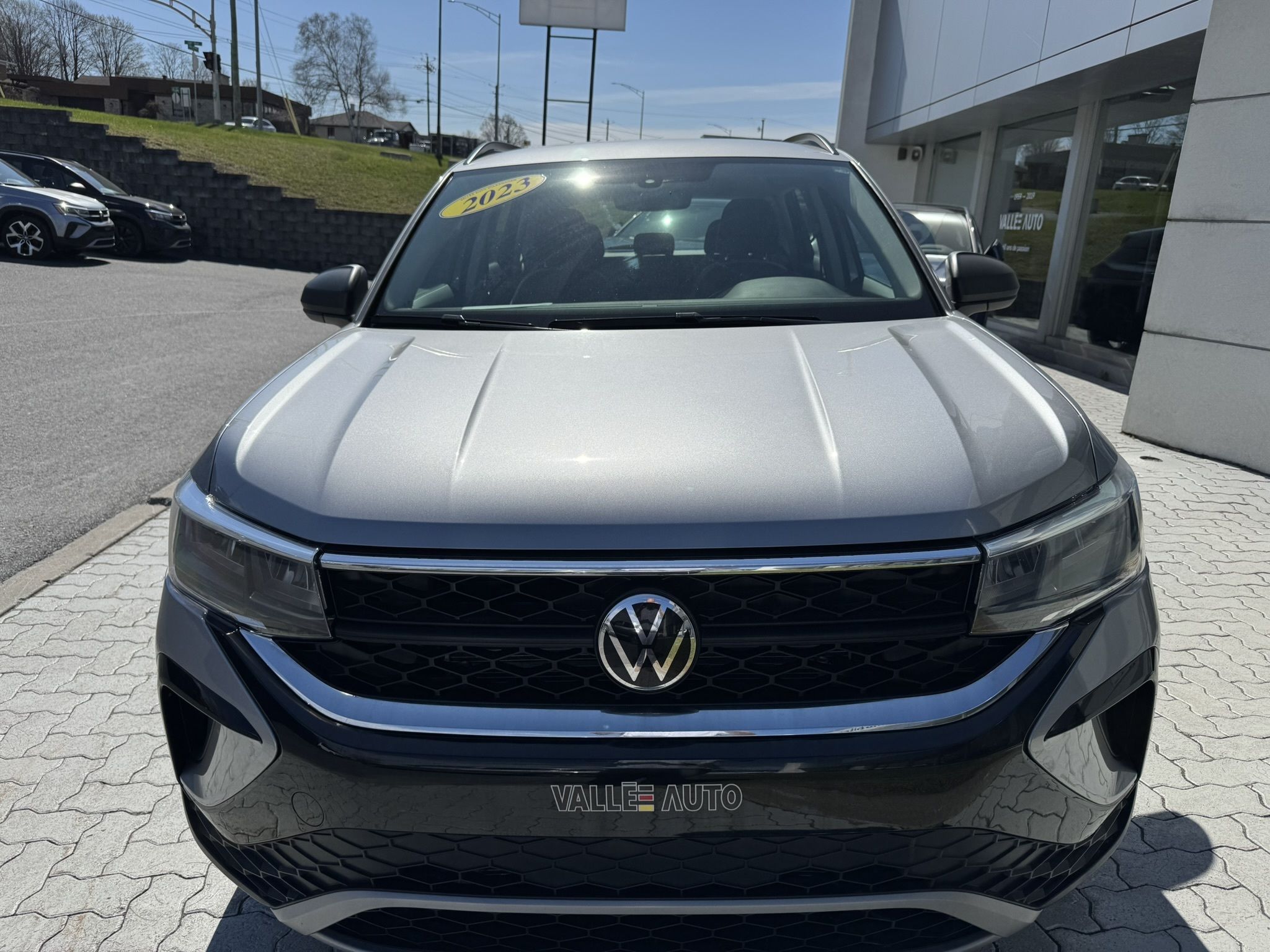 2023 Volkswagen Taos Trendline 4MOTION