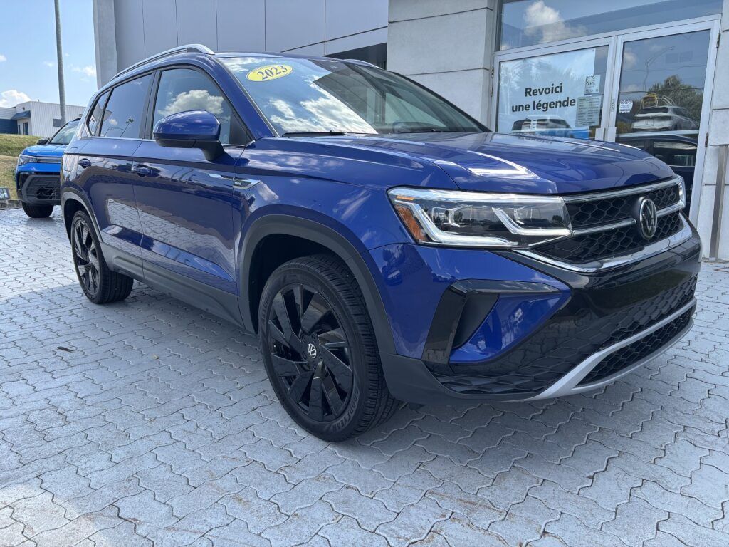 Volkswagen Taos Highline 4MOTION 2023