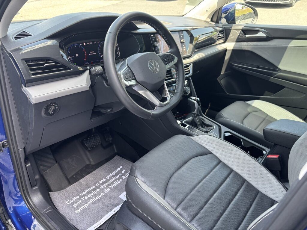 Volkswagen Taos Highline 4MOTION 2023