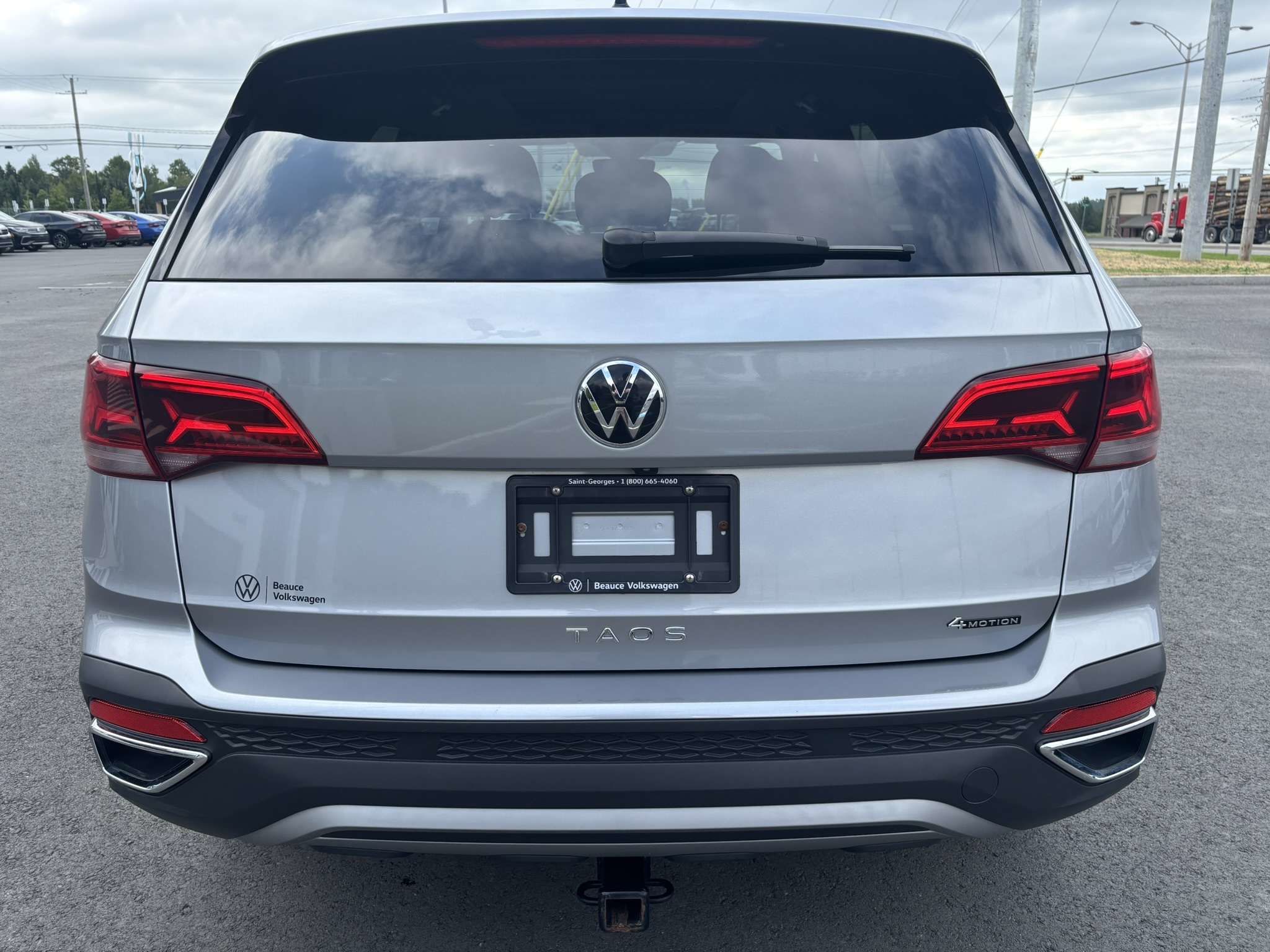 Photo Volkswagen Taos Comfortline 4MOTION -Ltd Avail- 2023 #6