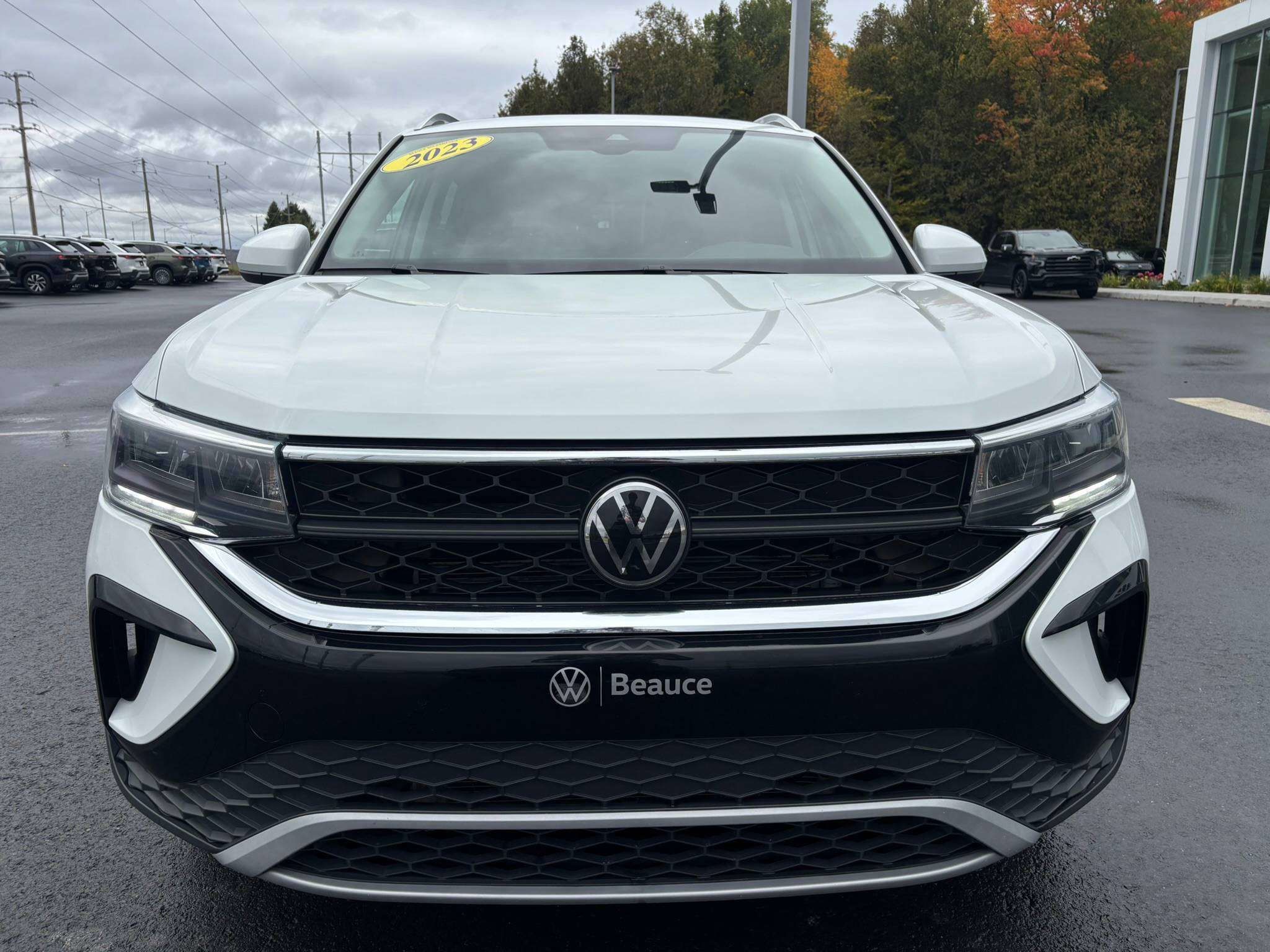 Photo Volkswagen Taos Comfortline +Toit Panoramique 2023 #3