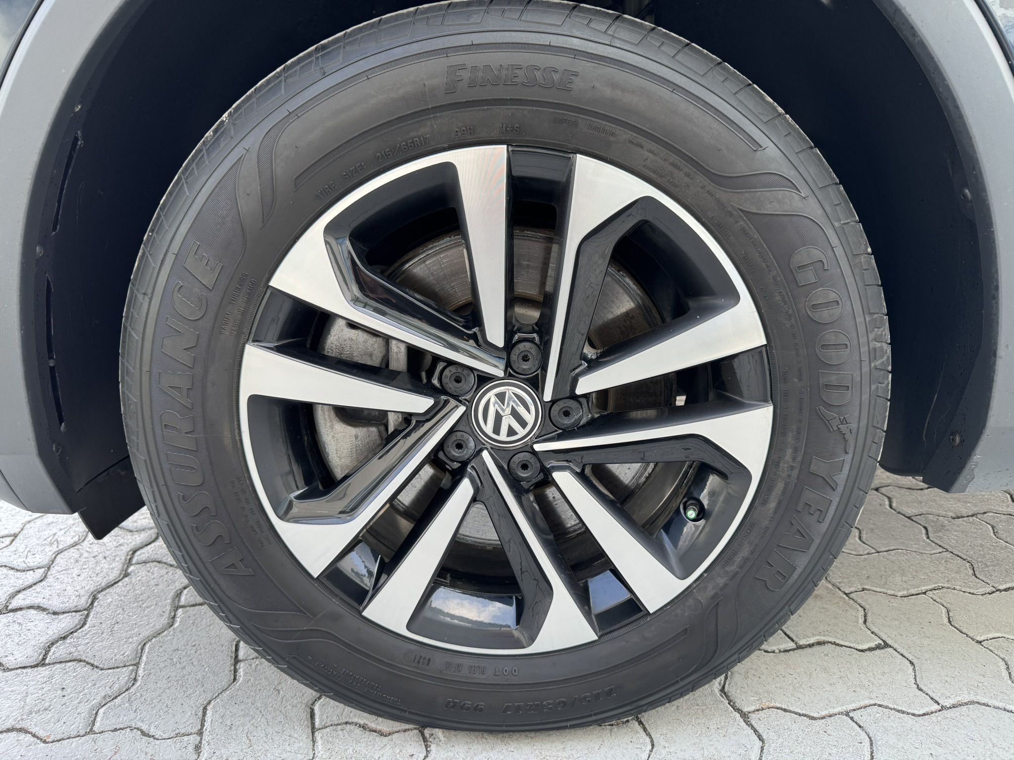 Volkswagen Tiguan UNITED 4MOTION 2021