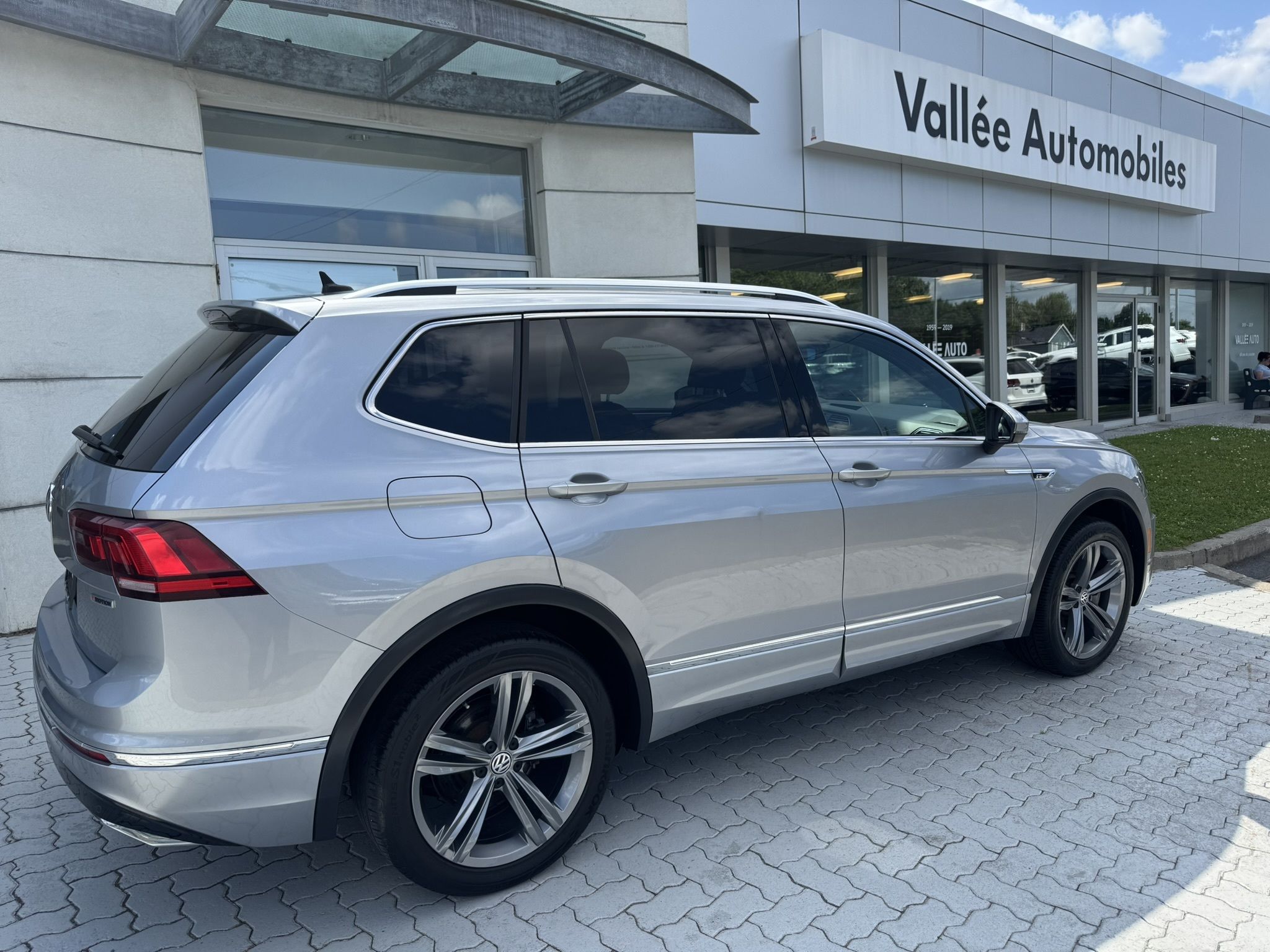 Volkswagen Tiguan Highline R-Line 4MOTION 2021