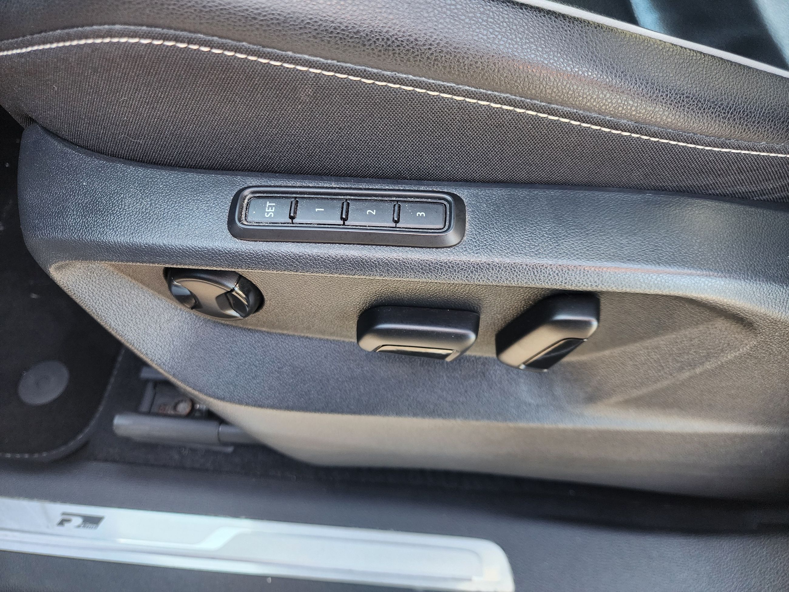 2021 Volkswagen Tiguan Highline R-Line 4MOTION