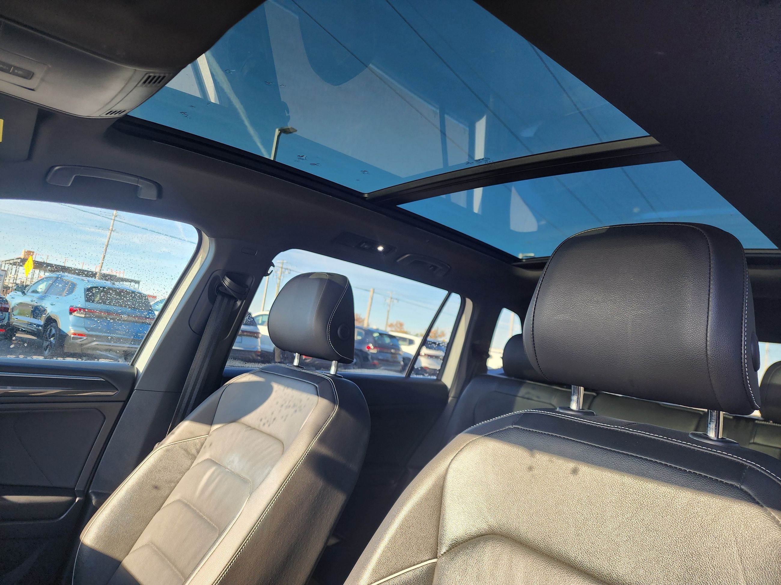 2021 Volkswagen Tiguan Highline R-Line 4MOTION