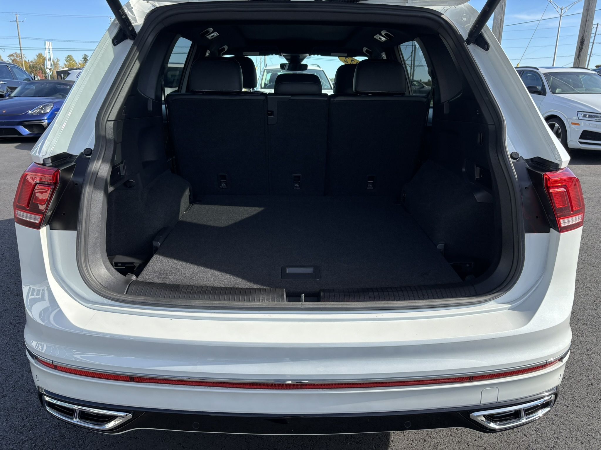 2022 Volkswagen Tiguan Highline R-Line 4MOTION