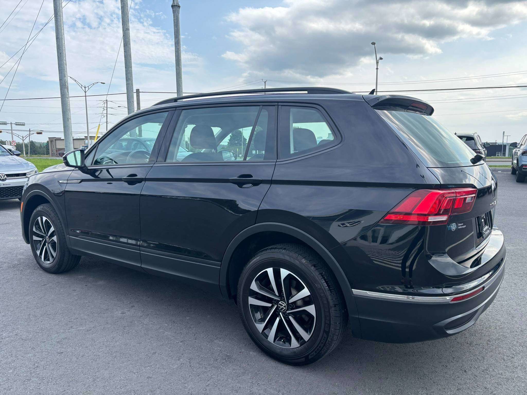 Photo Volkswagen Tiguan Trendline 2023 #5