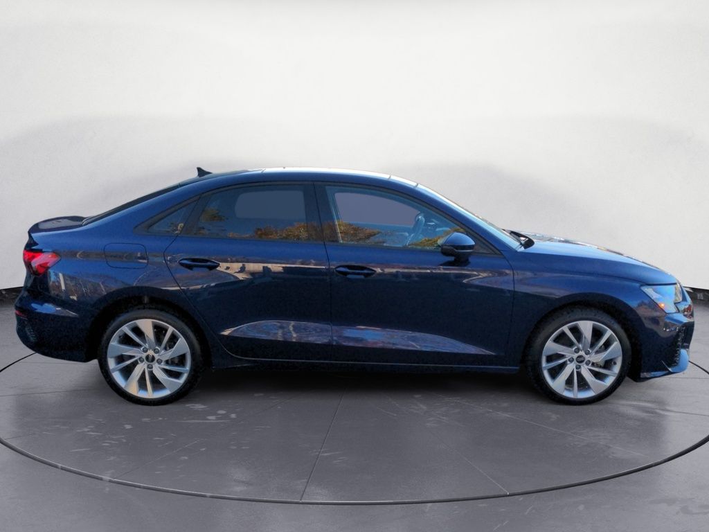 Audi A3 Komfort ! Leather, AWD! Fresh Trade! 2022