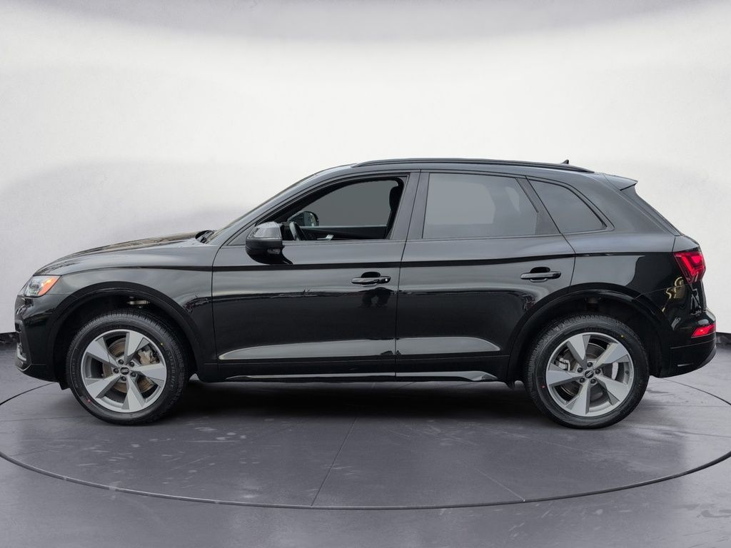 2023 Audi Q5 Komfort ! Leather, AWD! Fresh Trade!