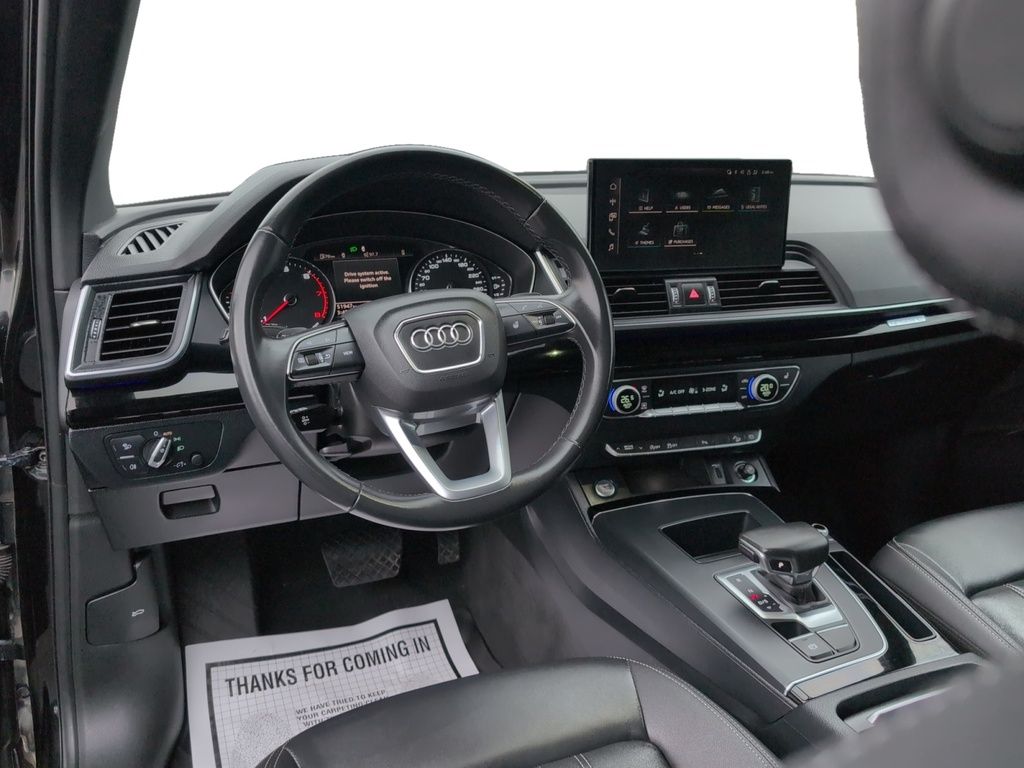 2023 Audi Q5 Komfort ! Leather, AWD! Fresh Trade!
