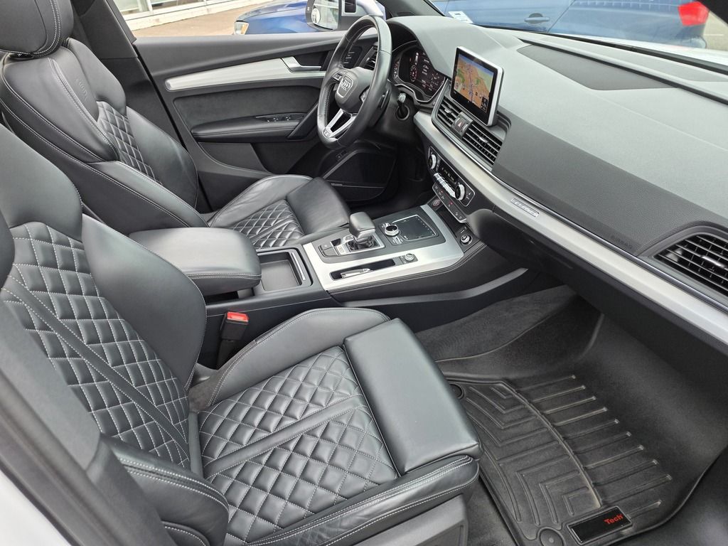 2018 Audi SQ5 TECHNIK