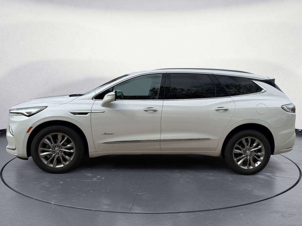 Buick Enclave AVENIR 2023