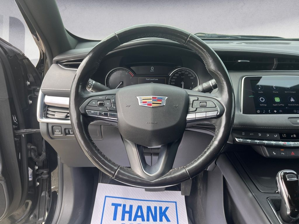 Cadillac XT4 AWD LUXURY 2021