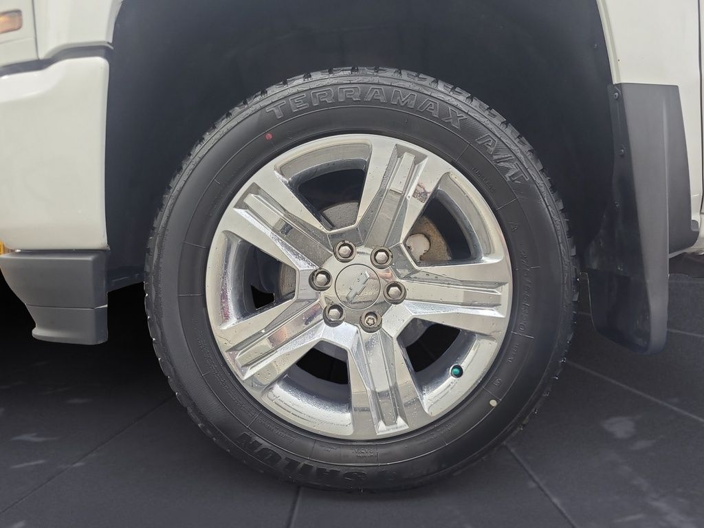 2019 Chevrolet Silverado 1500  CREW LT 4WD