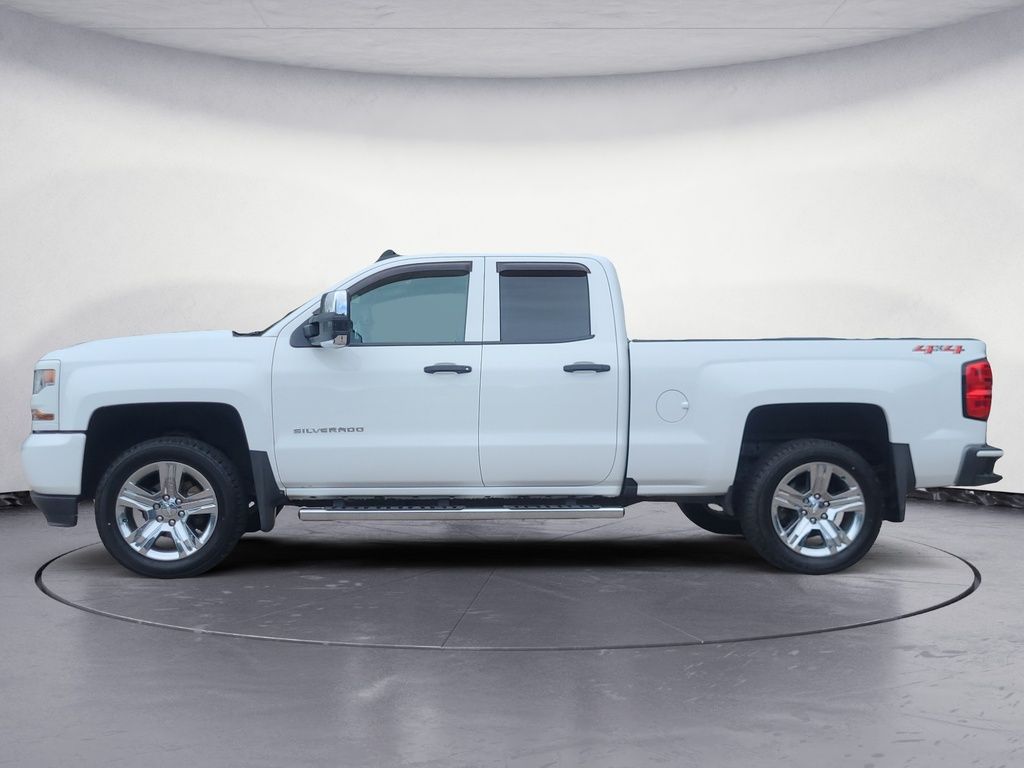 2019 Chevrolet Silverado 1500  CREW LT 4WD