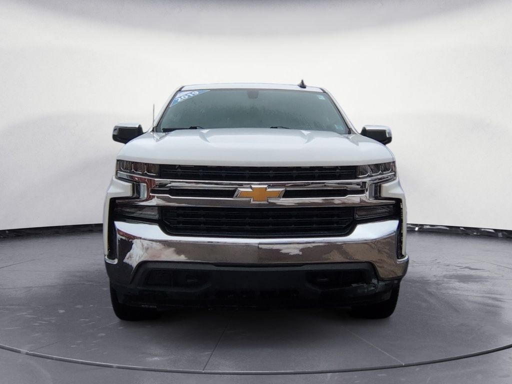 2019 Chevrolet Silverado 1500  CREW LT 4WD