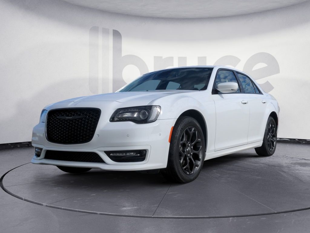 Chrysler 300 TOURING L 2023