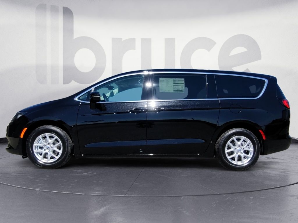 2024 Chrysler Grand Caravan SXT