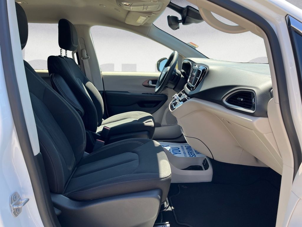 2024 Chrysler Grand Caravan SXT