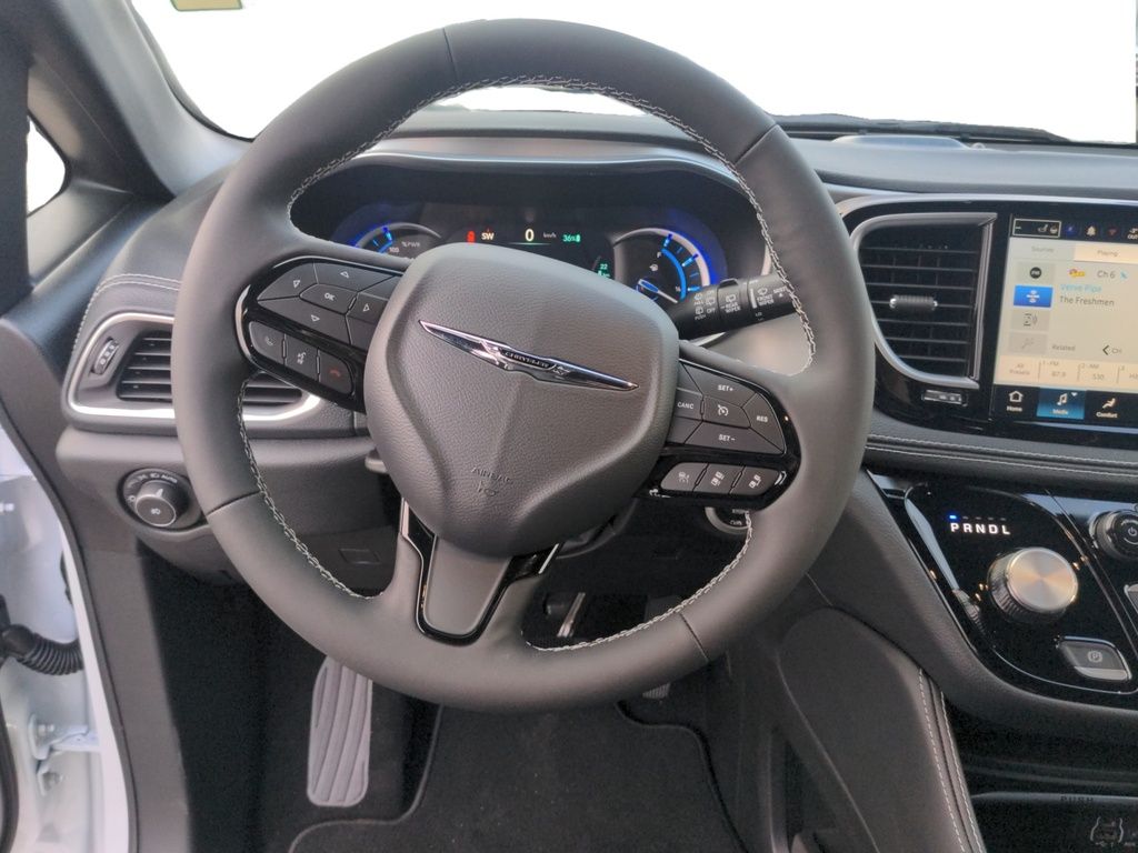 Chrysler Pacifica Hybrid PREMIUM S APPEARANCE 2024