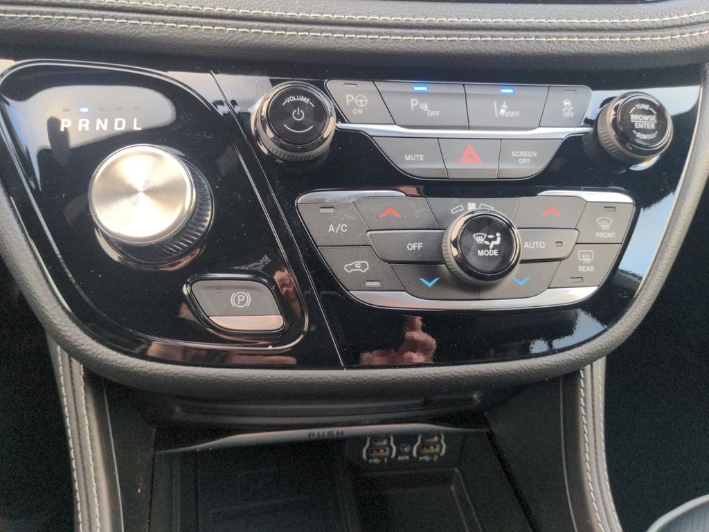 Chrysler Pacifica Hybrid PREMIUM S APPEARANCE 2024