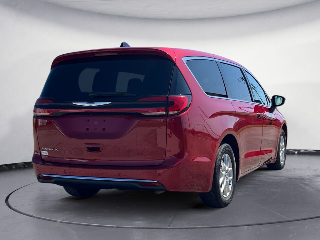 2024 Chrysler Pacifica TOURING-L