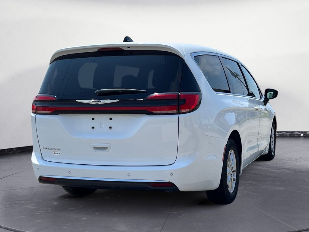 2024 Chrysler Pacifica TOURING-L