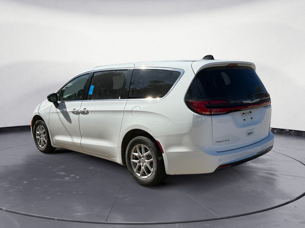 2024 Chrysler Pacifica TOURING-L