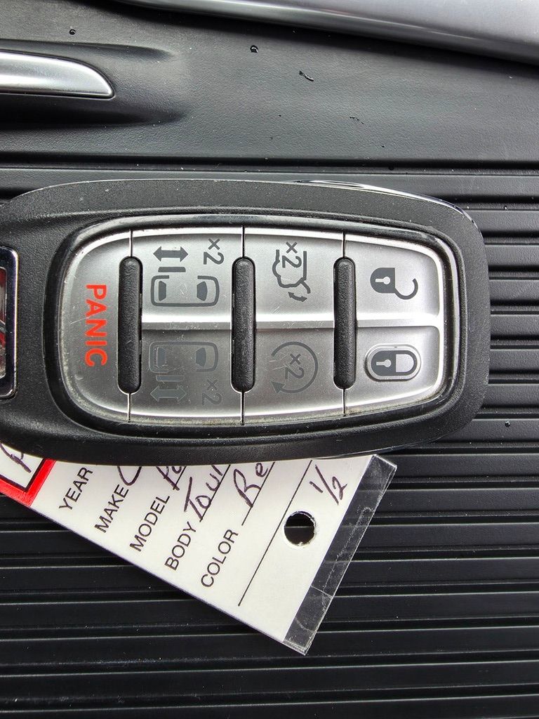 2024 Chrysler Pacifica TOURING-L