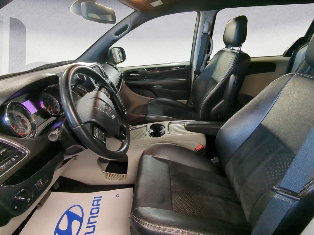2018 Dodge Grand Caravan SXT PREMIUM PLUS