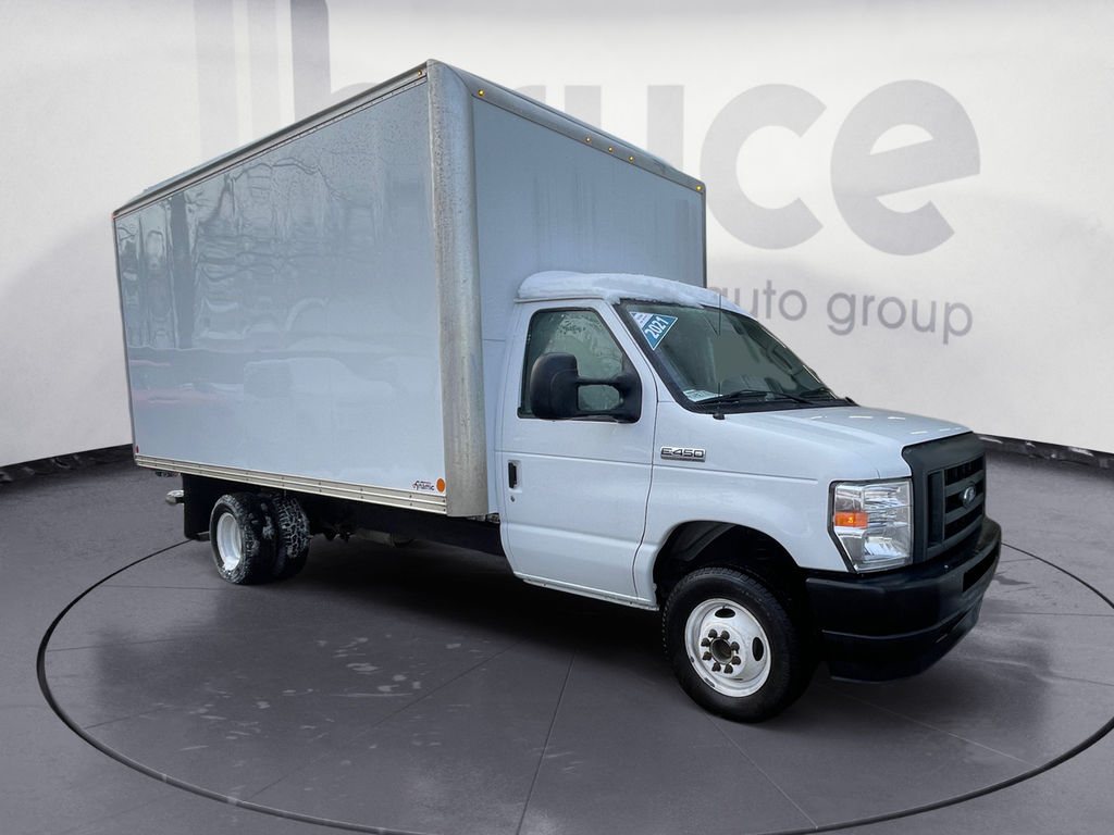 2021 Ford E-Series Cutaway BASE