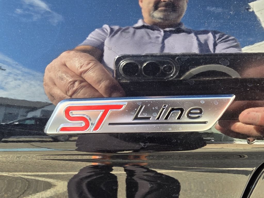 2021 Ford Edge ST LINE