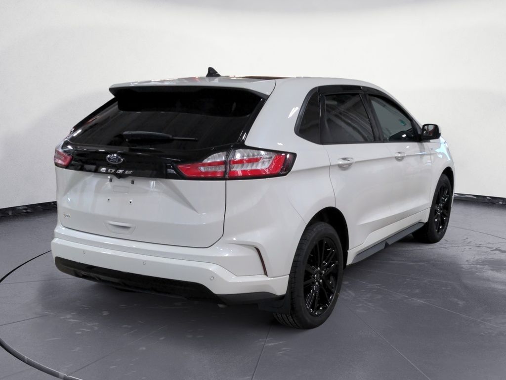 2022 Ford Edge ST Line ! LOW KMs! Fresh Trade!
