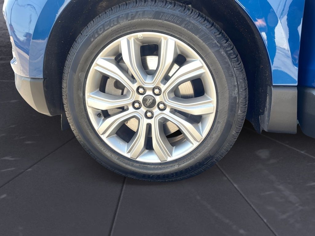 Ford Edge TITANIUM 2024