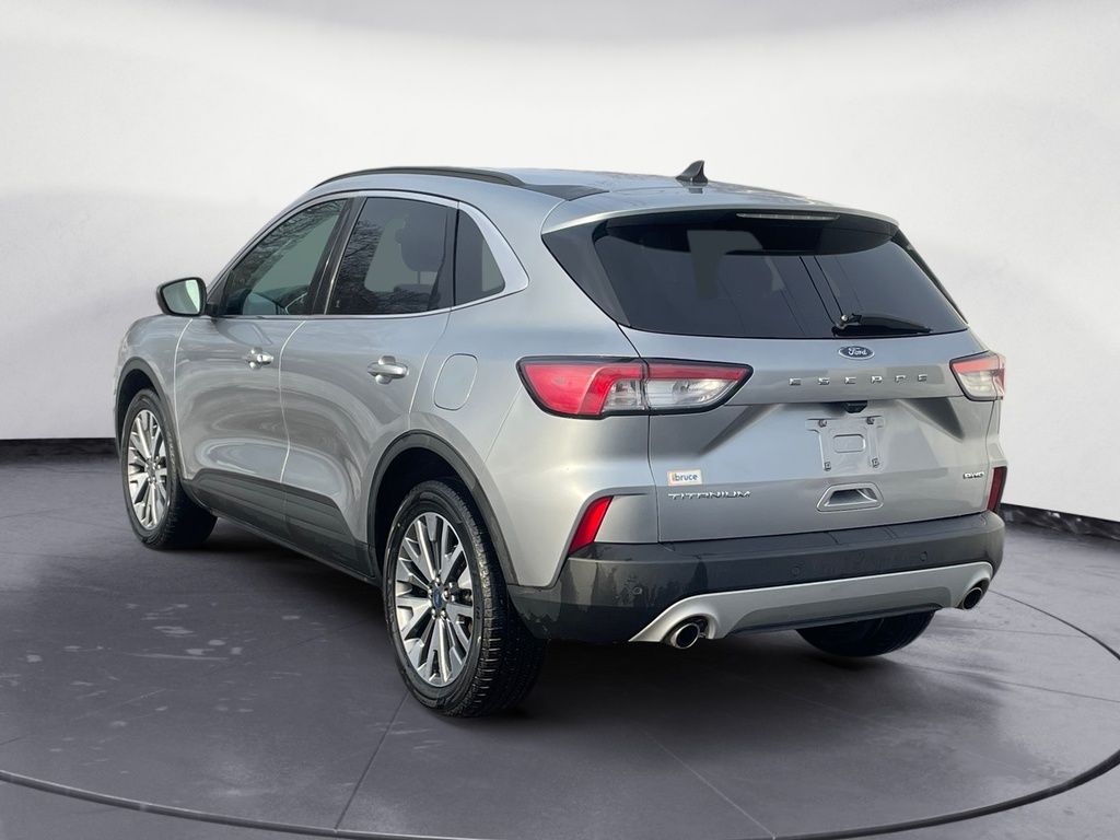 2022 Ford Escape TITANIUM